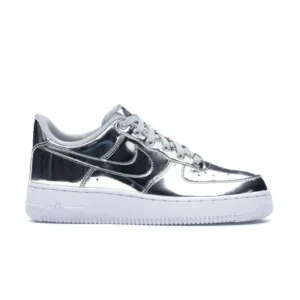 Ежедневни маратонки Nike Air Force 1 Low SP
