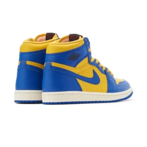Ежедневни маратонки Nike Air Jordan 1 Mid